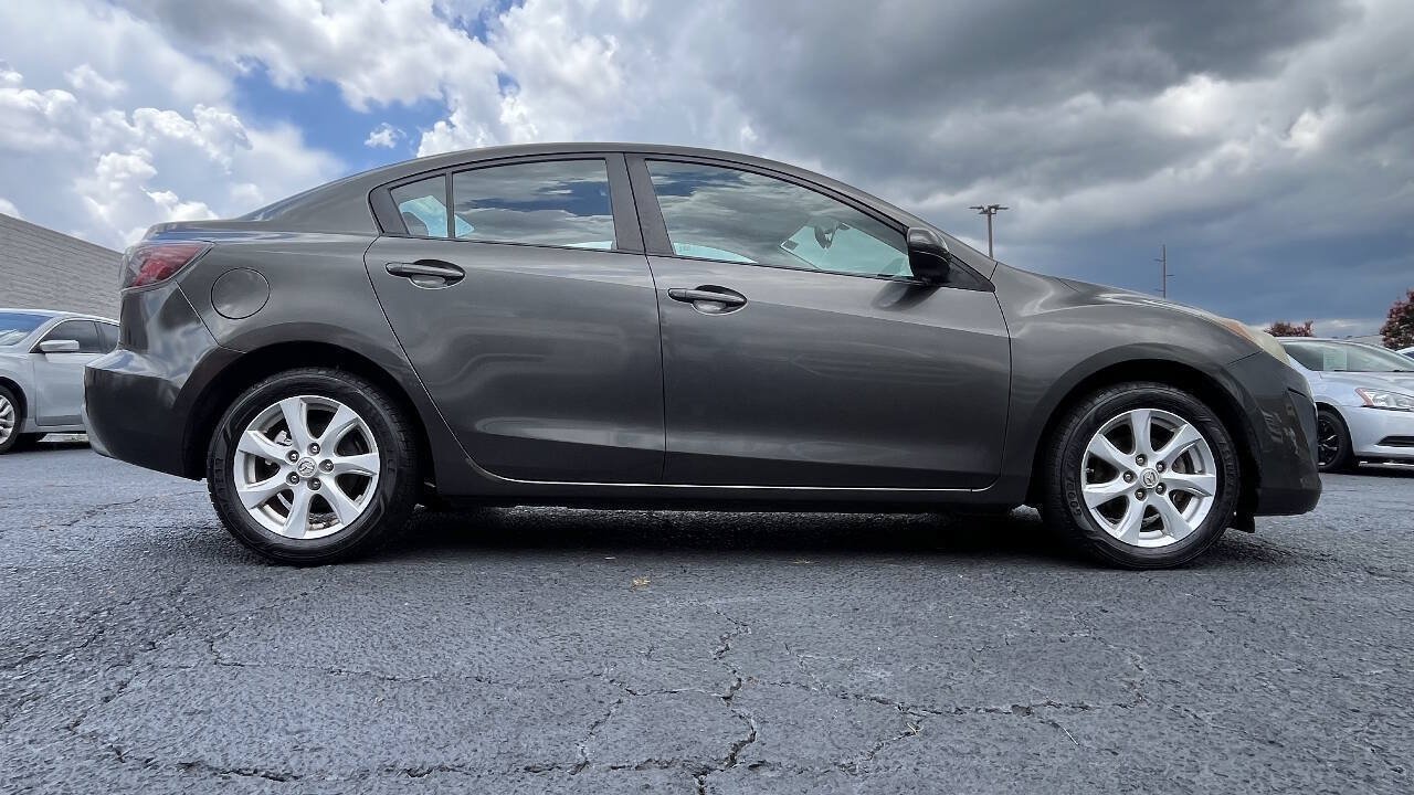 Used 2010 MAZDA MAZDA3 i Touring FWD image 14