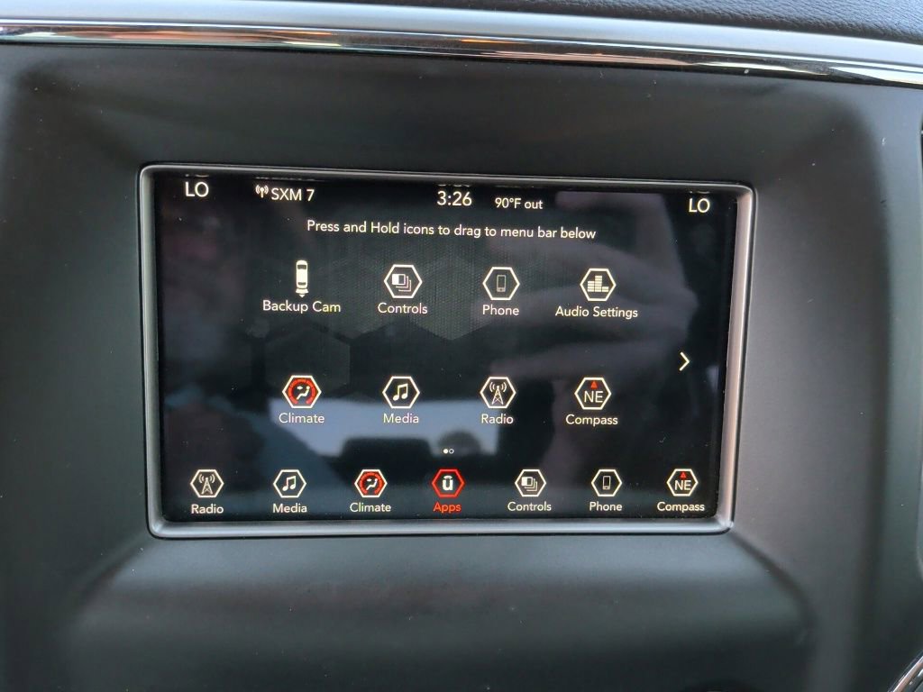 Used 2021 Jeep Grand Cherokee Laredo image 25
