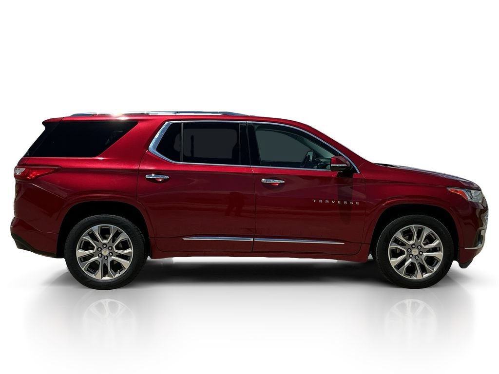 Used 2019 Chevrolet Traverse Premier w/ Driver Confidence II Package FWD image 8