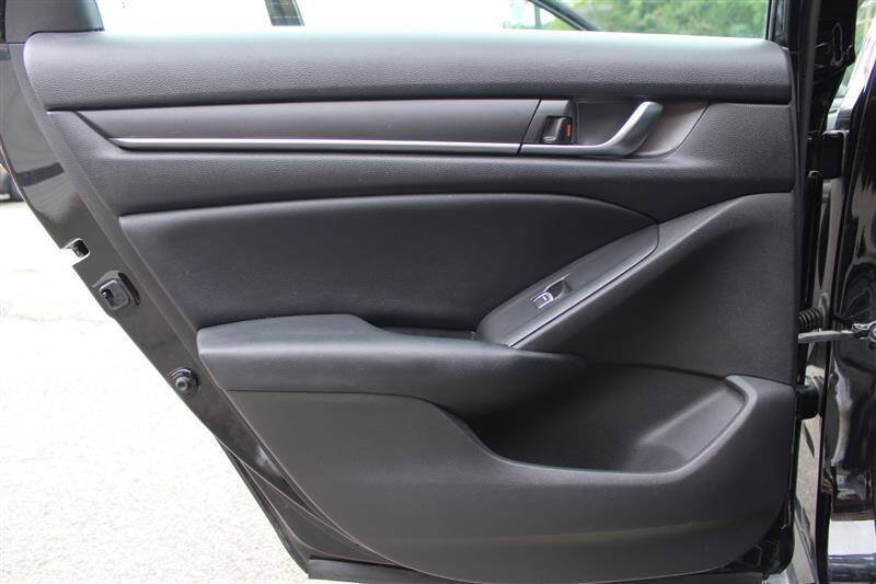 Used 2018 Honda Accord LX image 21