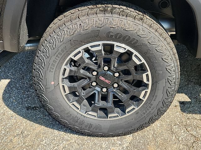 New 2026 GMC Canyon AT4 AWD/4WD image 5