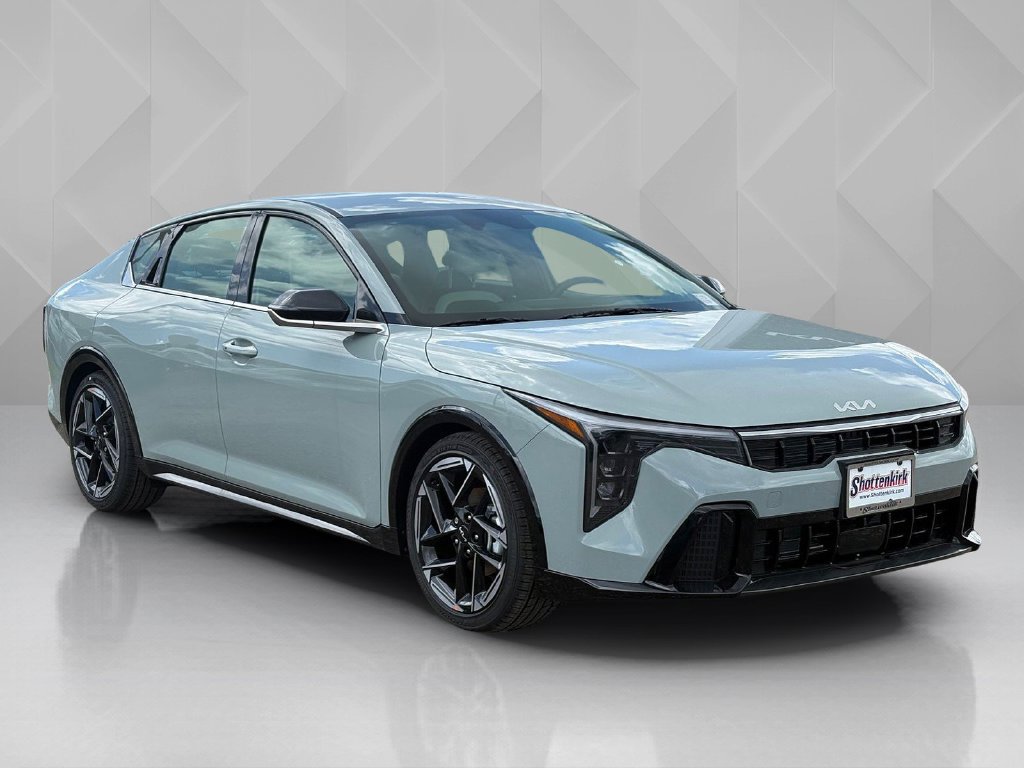 New 2026 Kia K4 GT-Line Turbo FWD image 3