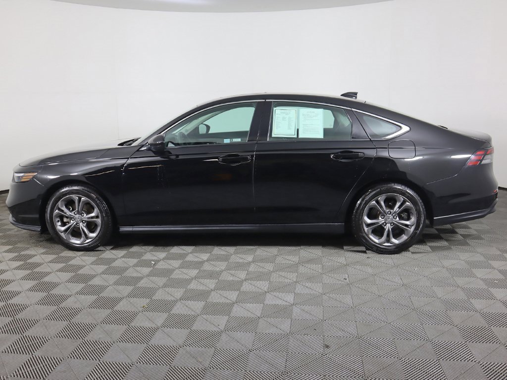 Used 2023 Honda Accord EX image 15