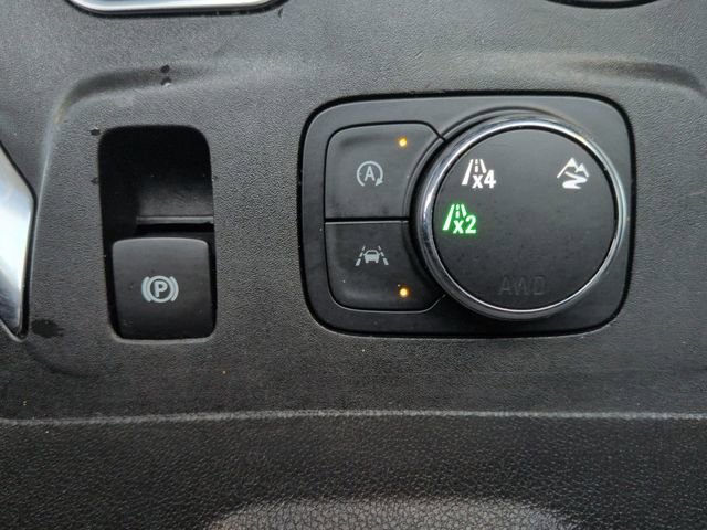 Certified 2022 Chevrolet Traverse LT w/ LT Premium Package image 36