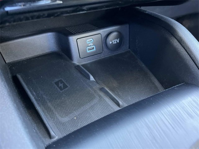 Used 2023 Ford Escape Platinum w/ Premium Technology Package image 35