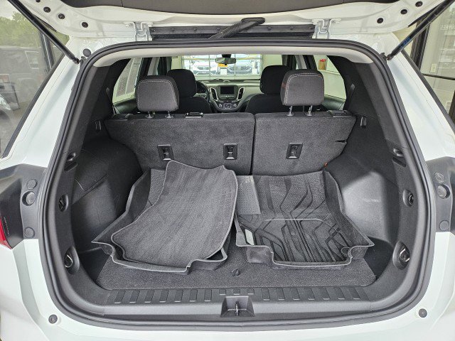 Used 2021 Chevrolet Equinox LS AWD/4WD image 10