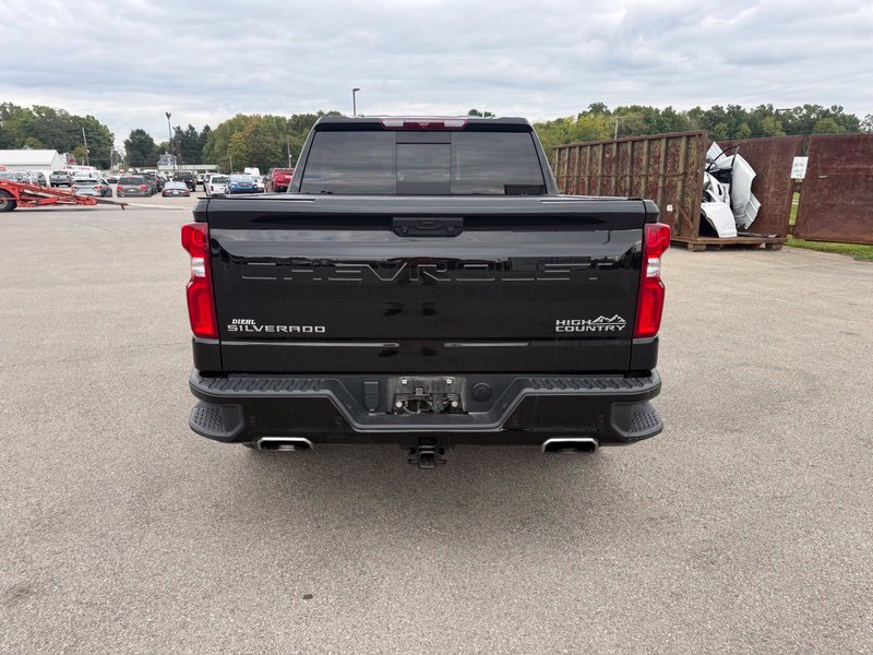 Used 2022 Chevrolet Silverado 1500 High Country w/ High Country Premium Package AWD/4WD image 19