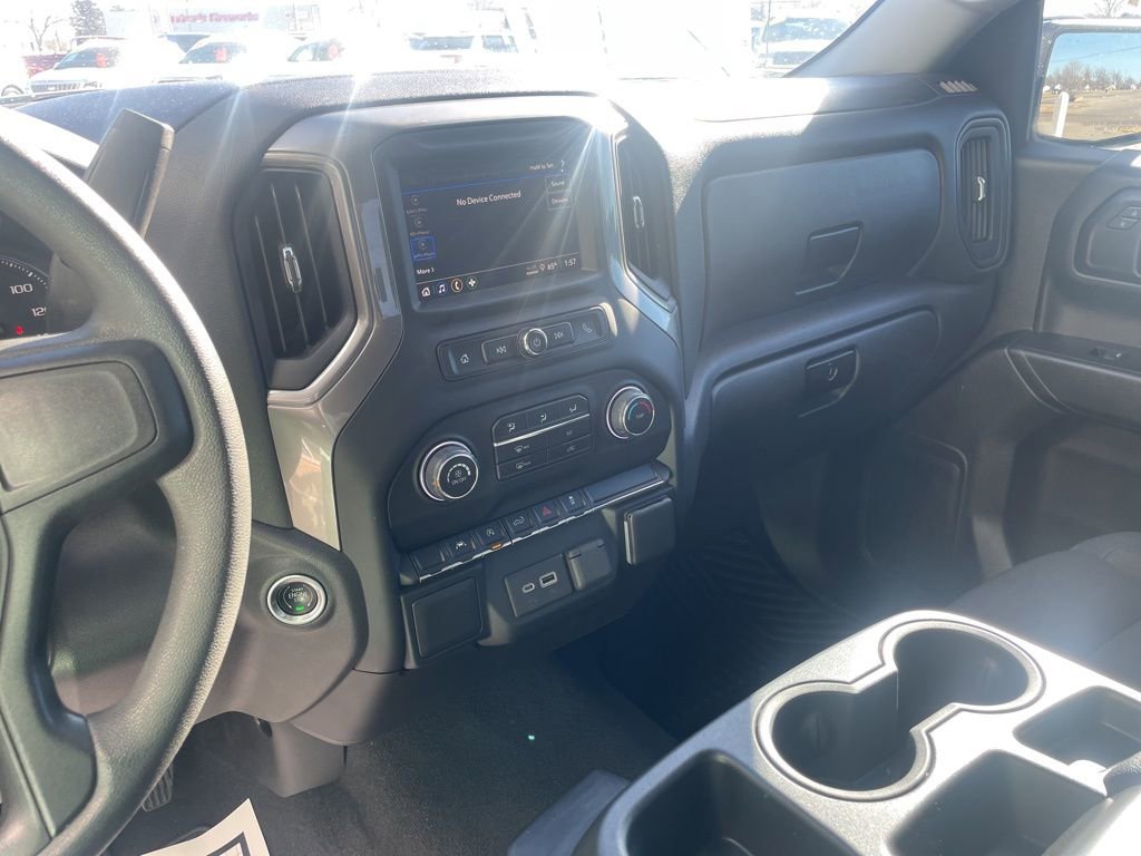 Used 2022 Chevrolet Silverado 1500 Custom image 41