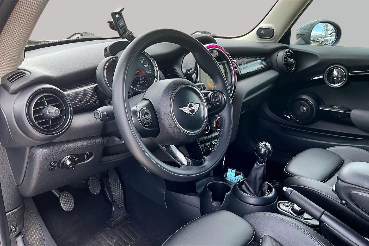Used 2018 MINI Cooper S FWD image 17