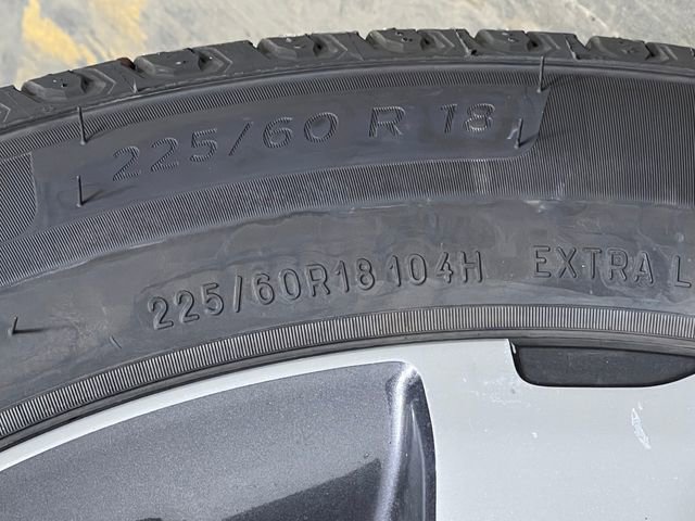 Used 2019 Lexus NX 300h AWD w/ Premium Package image 43