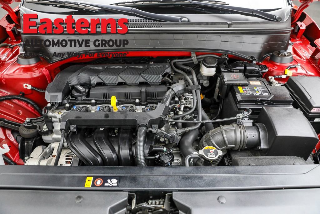 Used 2024 Hyundai Venue SEL image 7