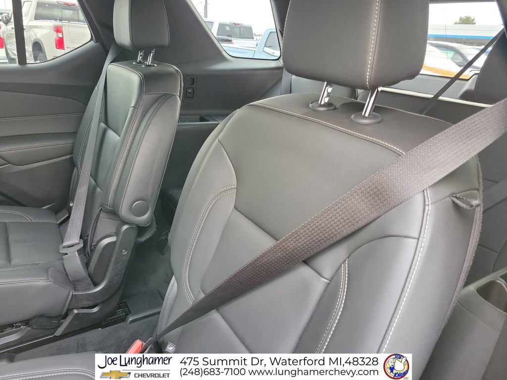 Used 2023 Chevrolet Traverse LT w/ LPO, Floor Liner Package image 25
