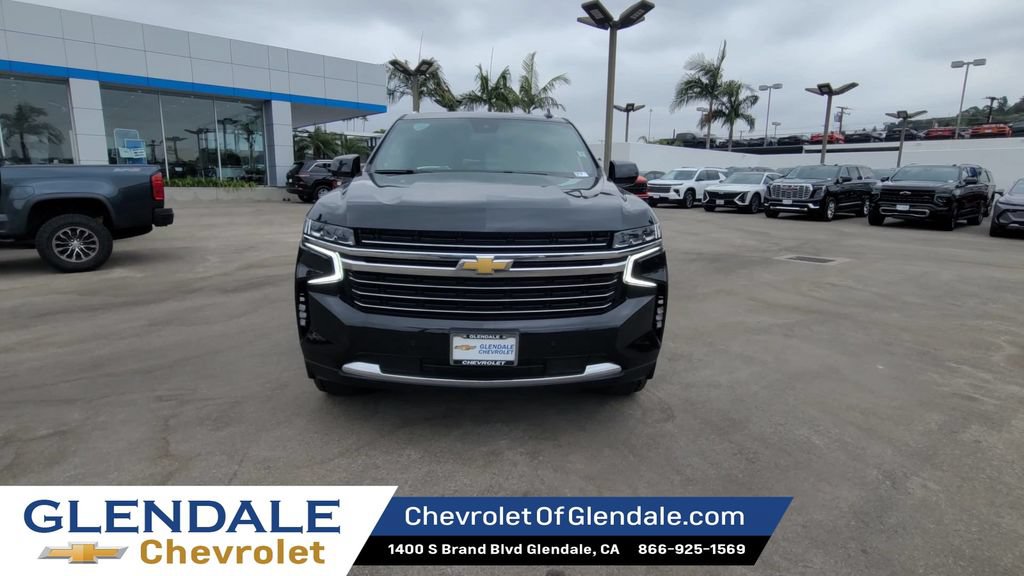 Certified 2024 Chevrolet Suburban LT AWD/4WD image 3