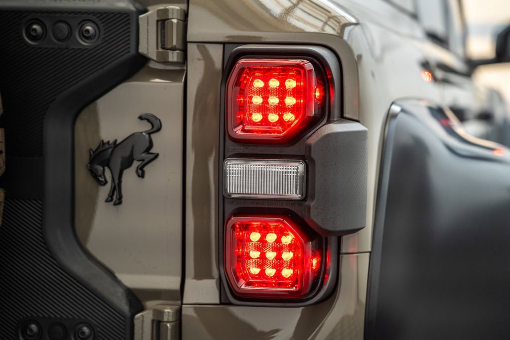 Used 2025 Ford Bronco Raptor AWD/4WD image 9