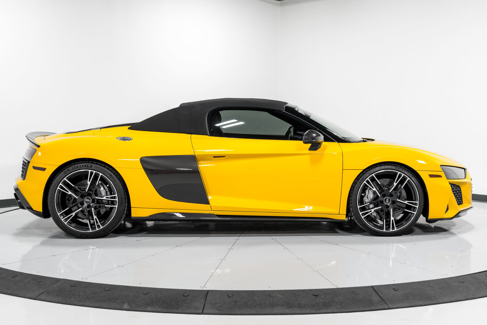 Used 2021 Audi R8 V10 performance AWD/4WD image 35