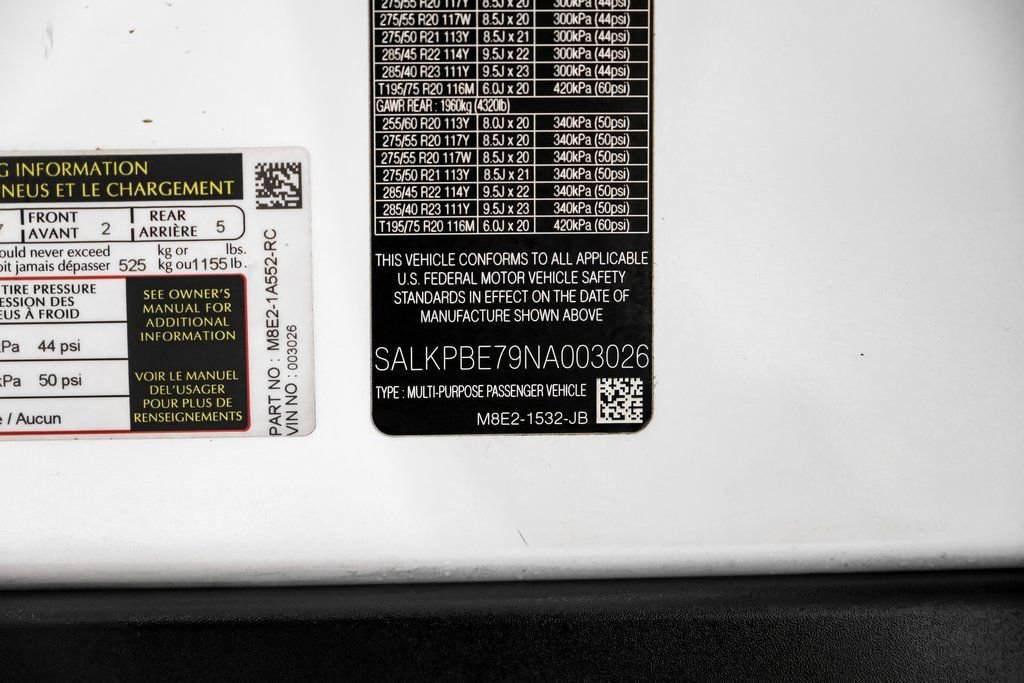 Used 2022 Land Rover Range Rover Long Wheelbase SE image 52