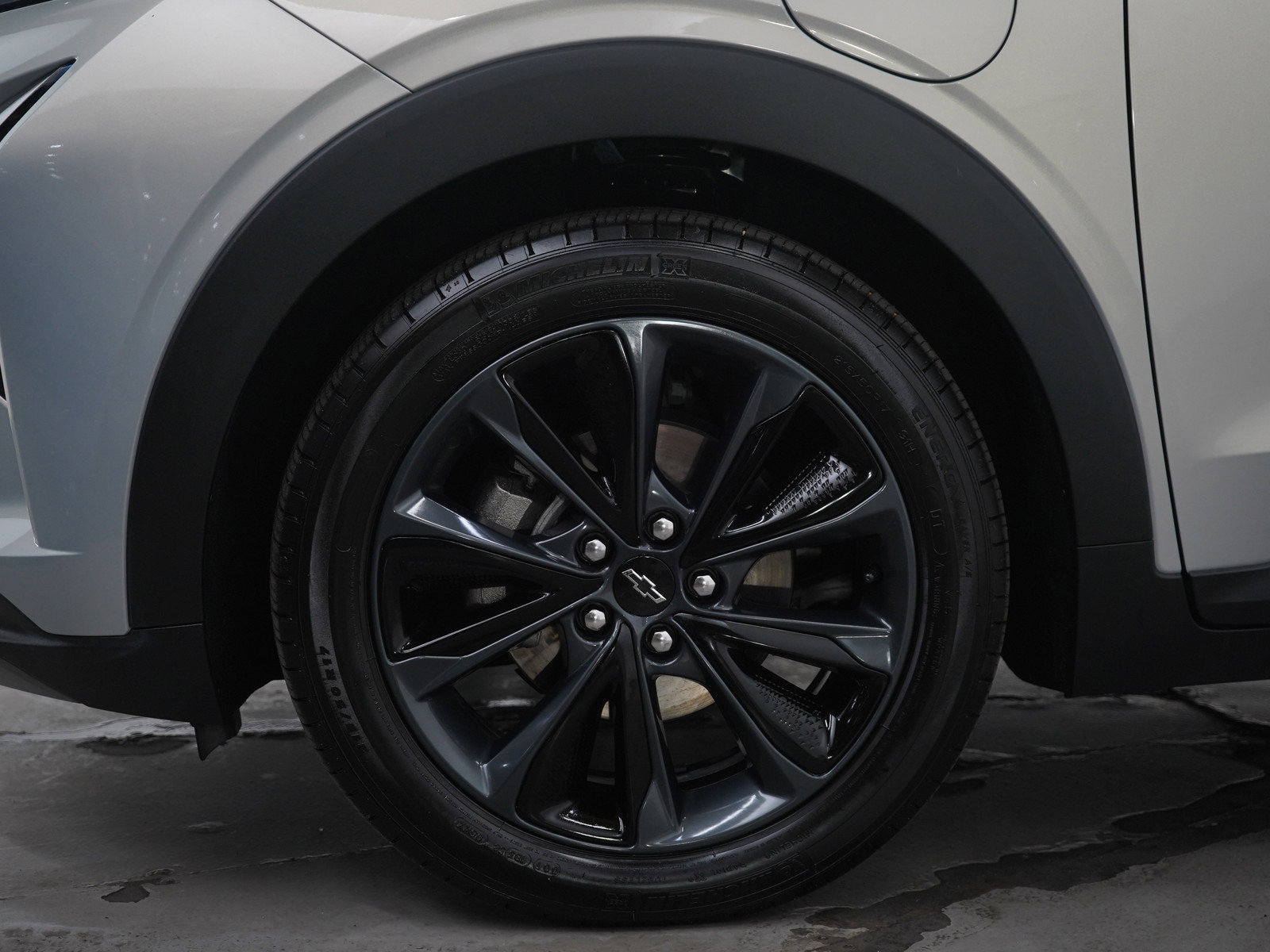 Used 2022 Chevrolet Bolt EUV Premier w/ Launch Edition image 29