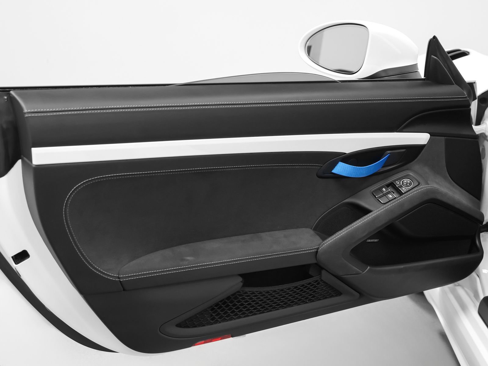 Certified 2025 Porsche 718 Boxster Spyder RS w/ Light Design Package RWD image 65
