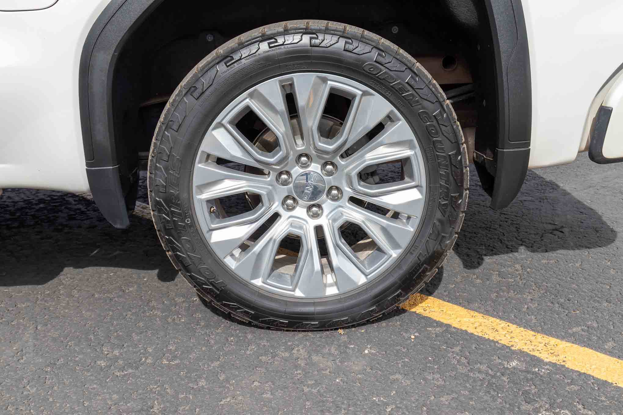 Used 2022 GMC Sierra 1500 Denali w/ Denali Premium Package image 37