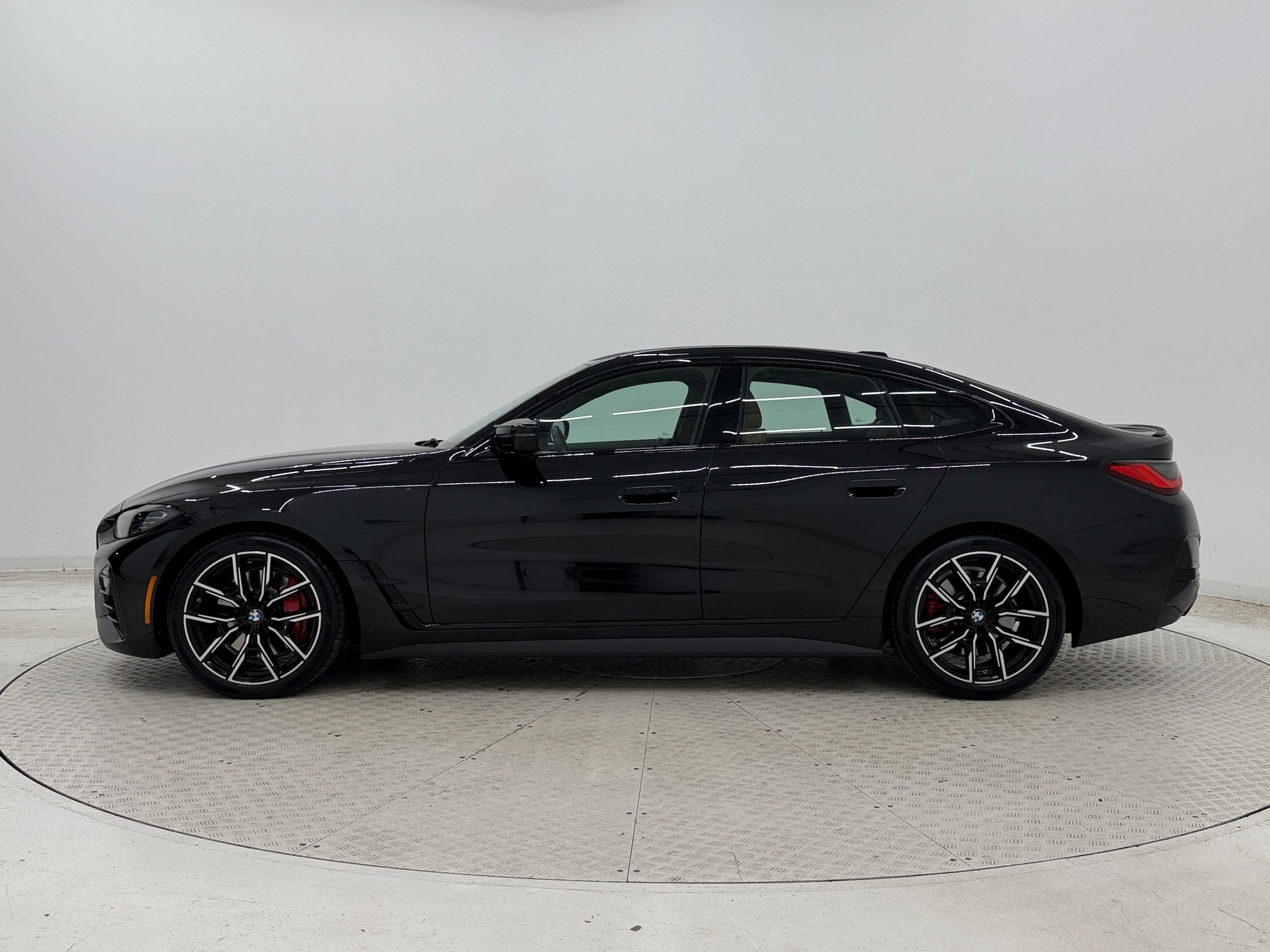 Certified 2024 BMW M440i Gran Coupe w/ Premium Package RWD image 2
