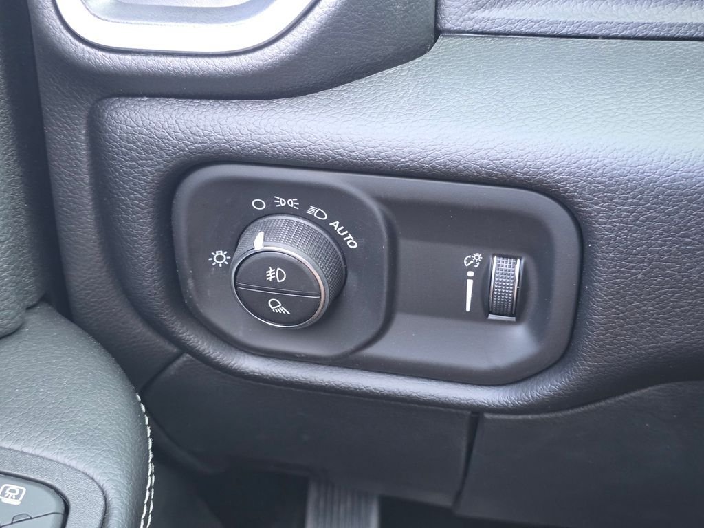 New 2026 RAM 3500 Big Horn AWD/4WD image 20