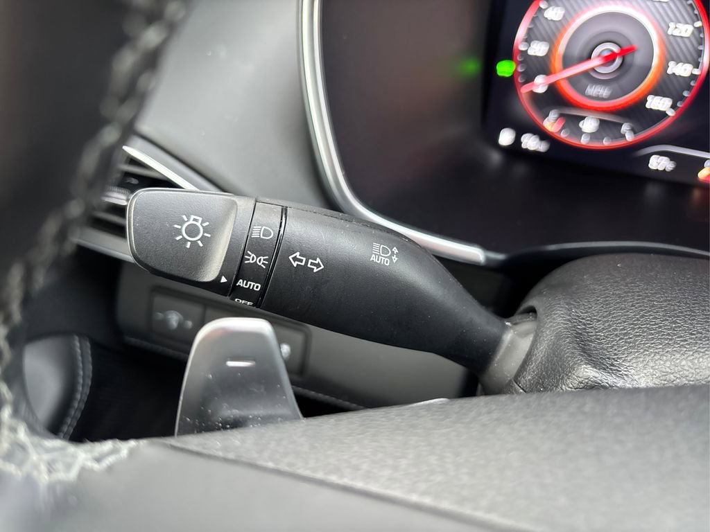 Certified 2023 Hyundai Santa Fe Limited image 28