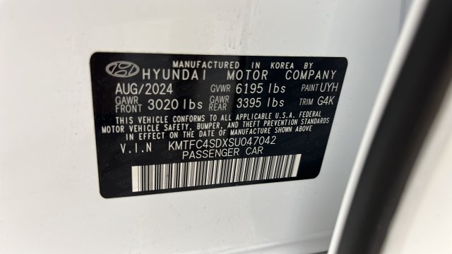 Used 2025 Genesis G90 3.5T AWD/4WD image 30