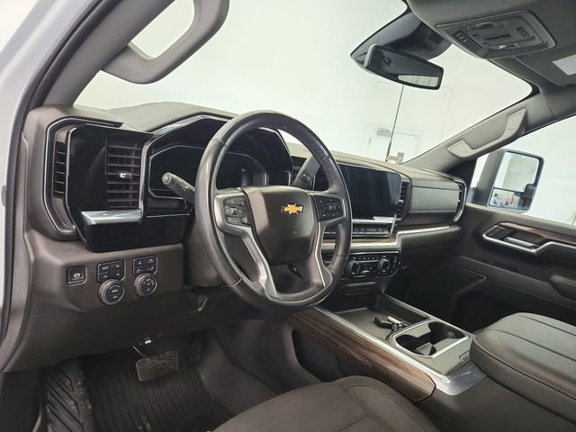 Used 2025 Chevrolet Silverado 2500 LT w/ Safety Package AWD/4WD image 19