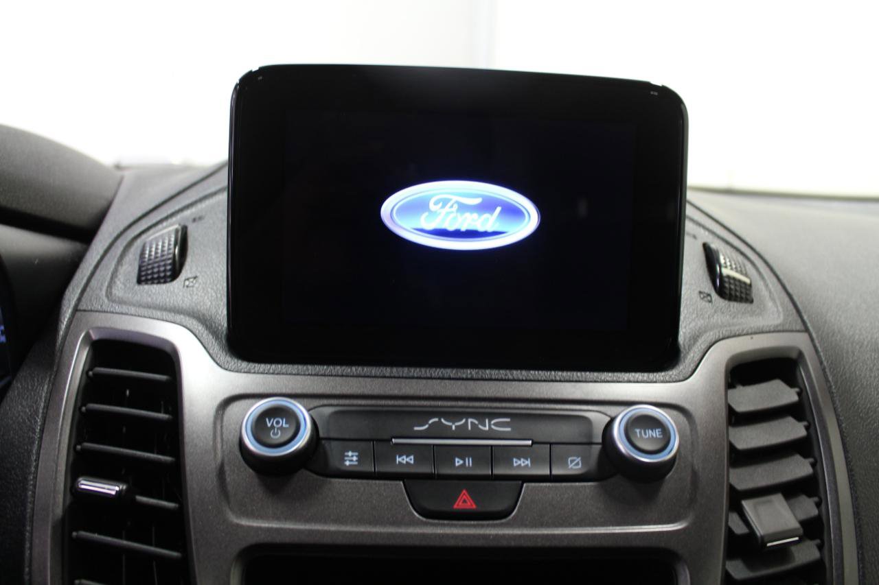 Used 2020 Ford Transit Connect XL image 12