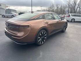 Used 2025 Toyota Crown Platinum image 5