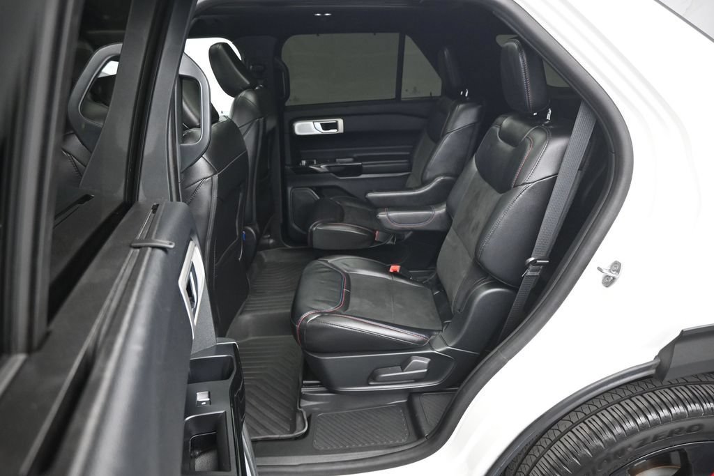 Used 2024 Ford Explorer ST w/ Equipment Group 401A AWD/4WD image 13