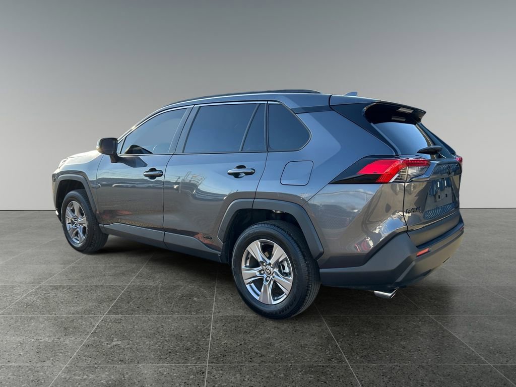 Used 2024 Toyota RAV4 XLE w/ Convenience Package AWD/4WD image 8