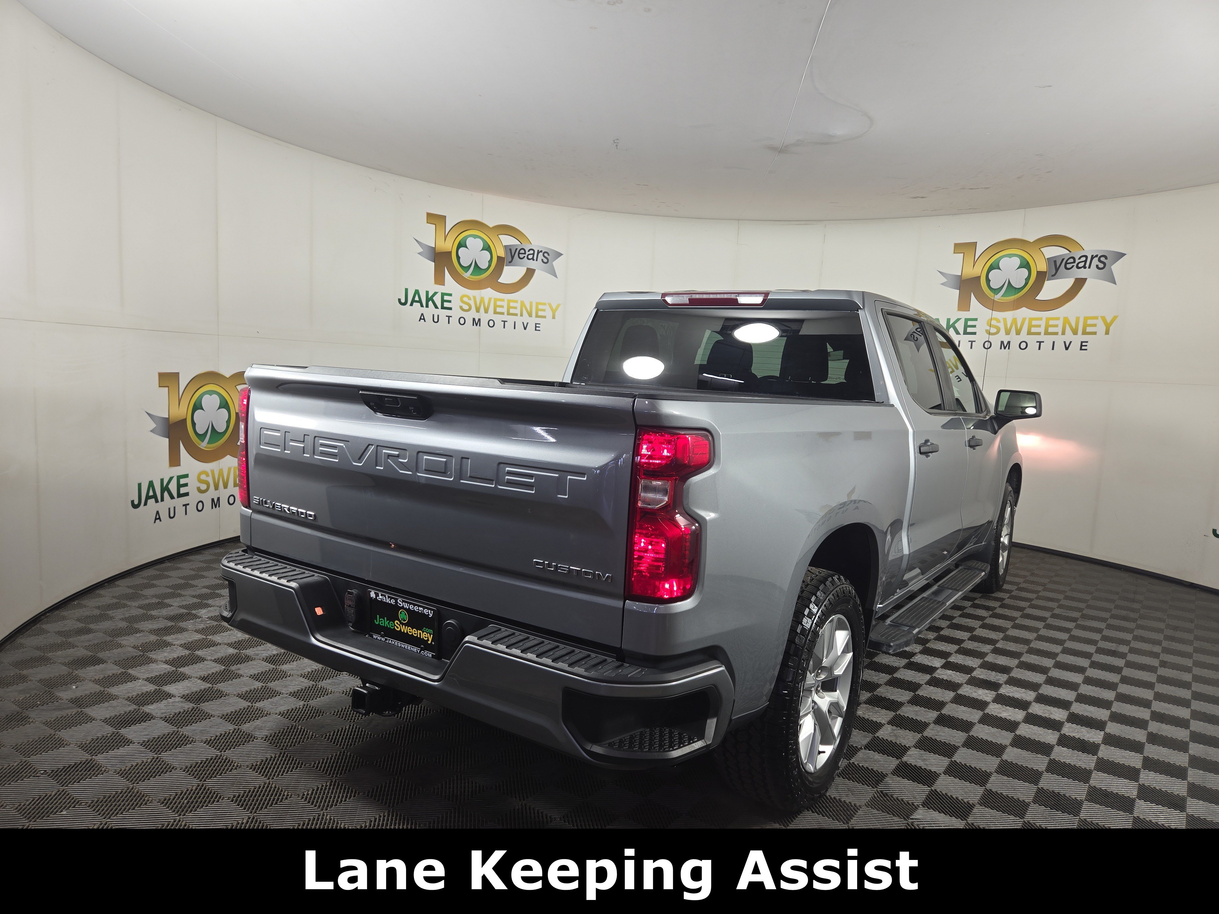 Certified 2024 Chevrolet Silverado 1500 Custom AWD/4WD image 9