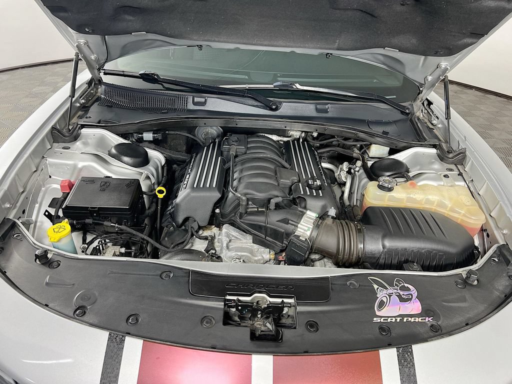 Used 2019 Dodge Charger Scat Pack w/ Dynamics Package RWD image 31