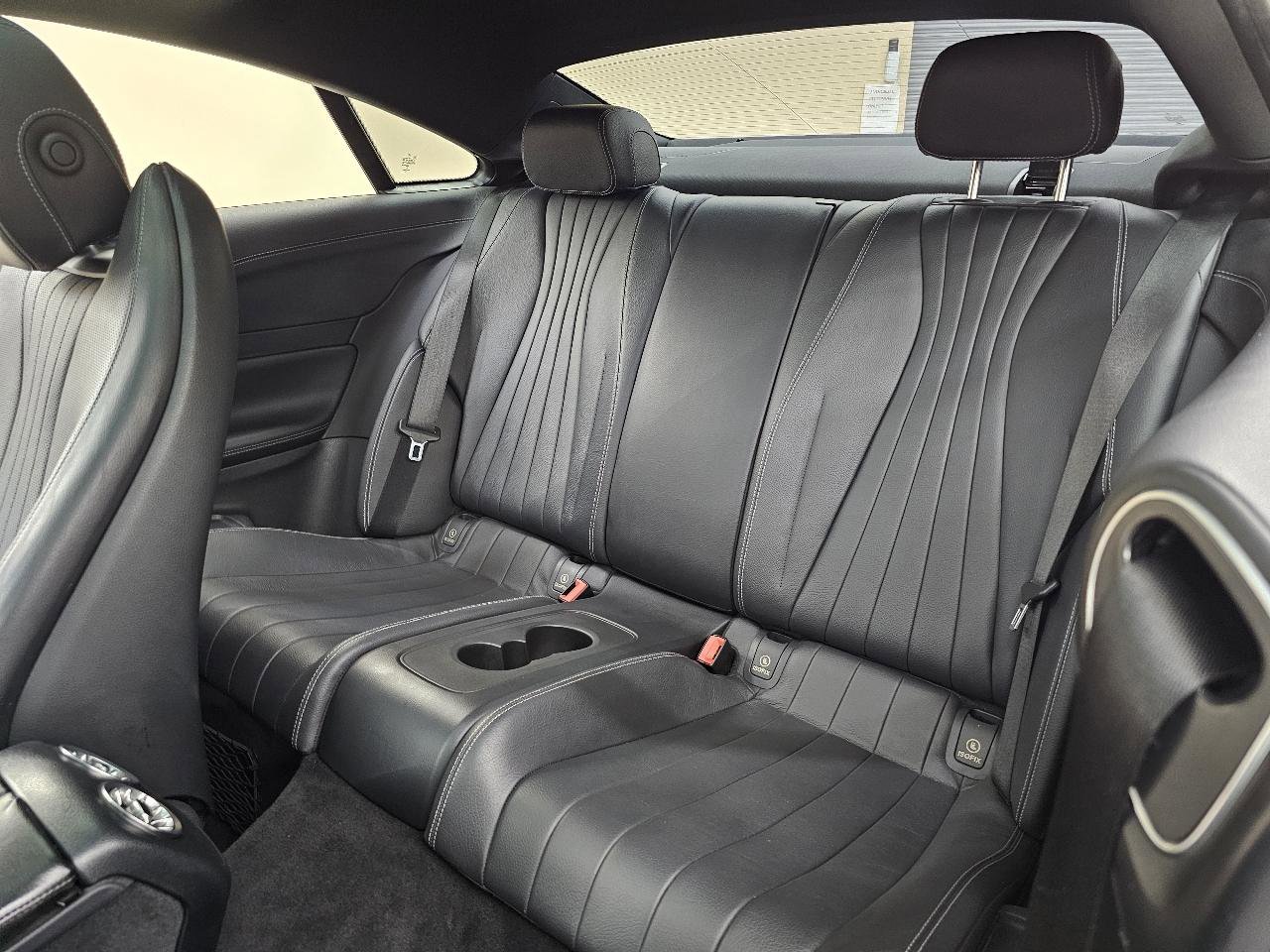 Used 2018 Mercedes-Benz E 400 4MATIC Coupe w/ Premium 3 Package image 25