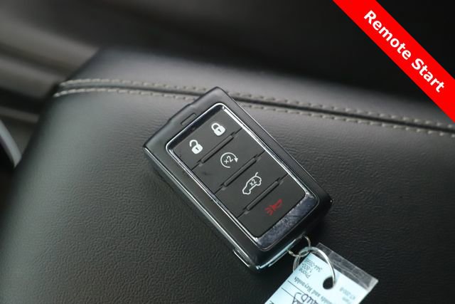 Used 2024 Jeep Grand Cherokee L Limited image 3