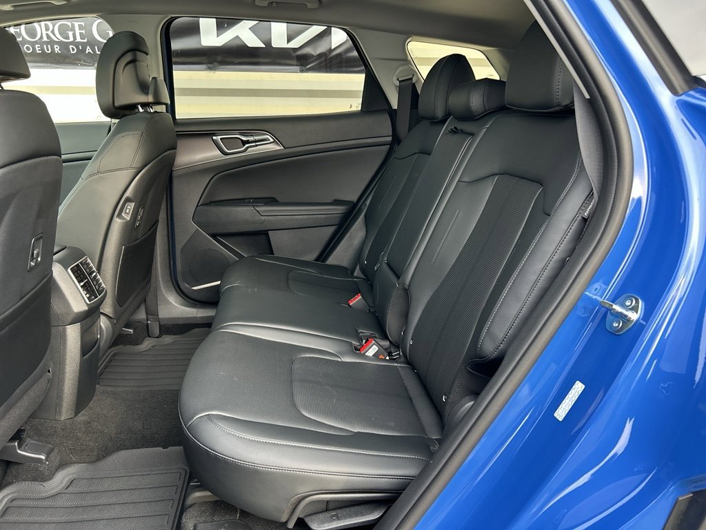 New 2026 Kia Sportage EX AWD/4WD image 12