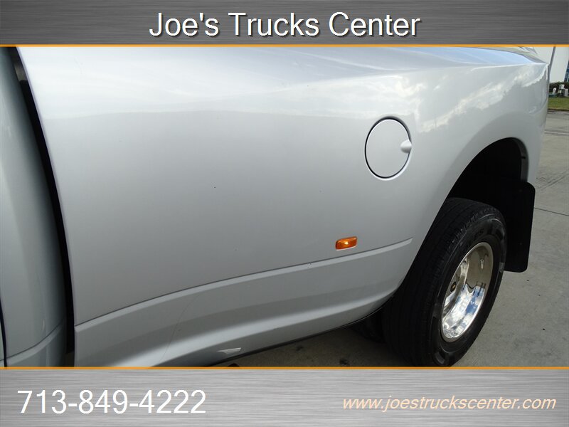 Used 2018 RAM 3500 Tradesman w/ Chrome Appearance Group AWD/4WD image 44