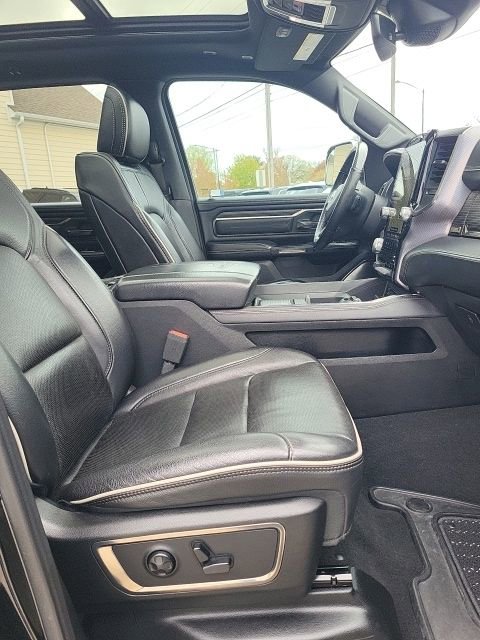 Used 2019 RAM 1500 Limited AWD/4WD image 18