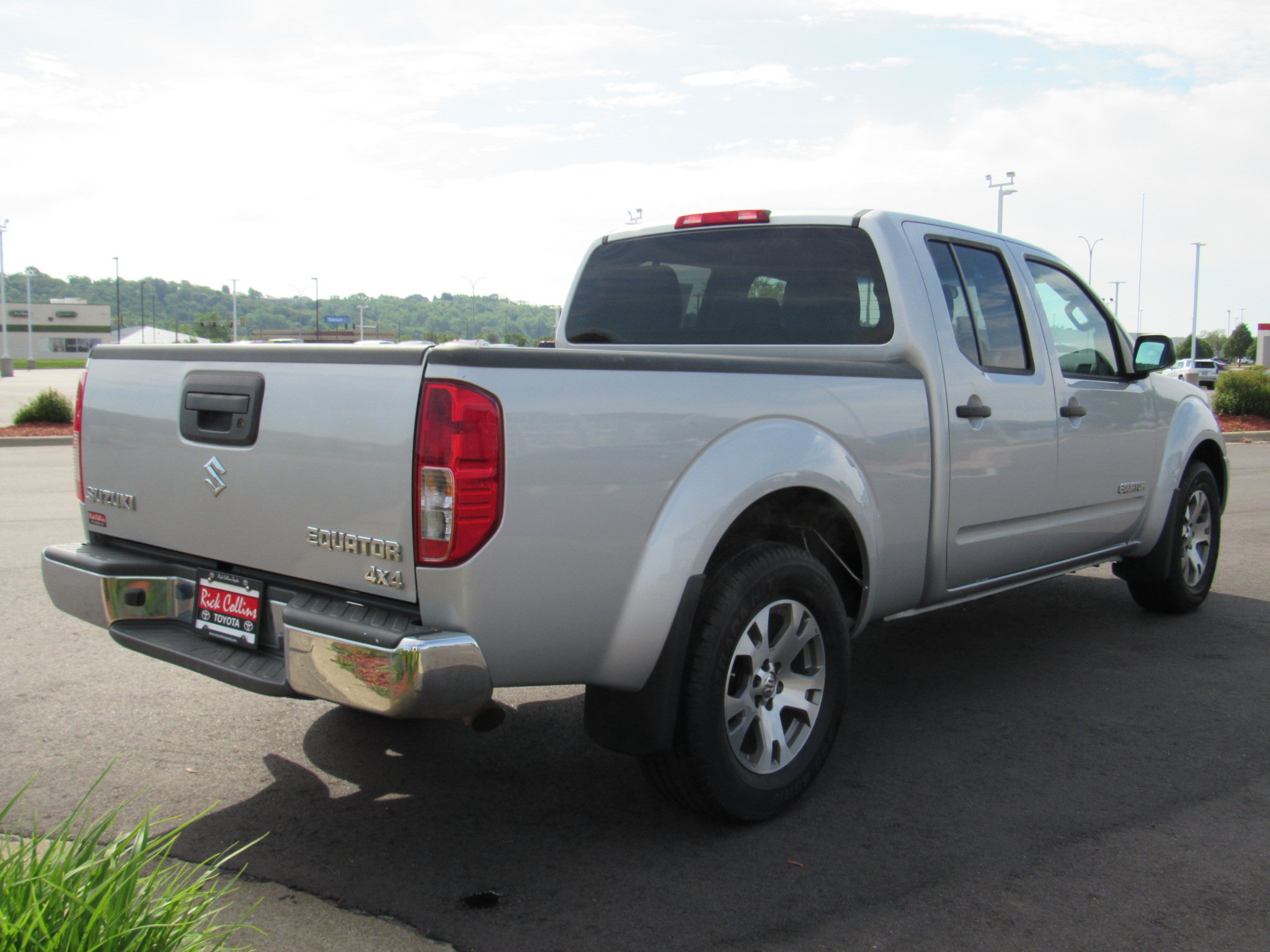 Used 2012 Suzuki Equator Sport AWD/4WD image 6