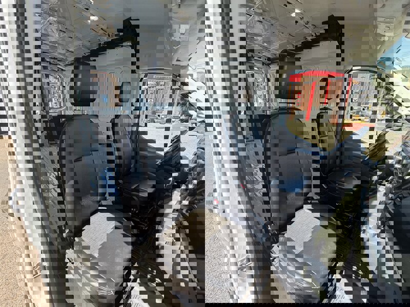 Used 2025 Ford Transit 250 148 Medium Roof Extended AWD image 14