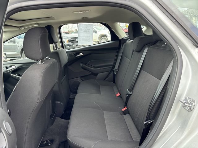 Used 2018 Ford Focus SEL w/ Cold Weather Package FWD image 23