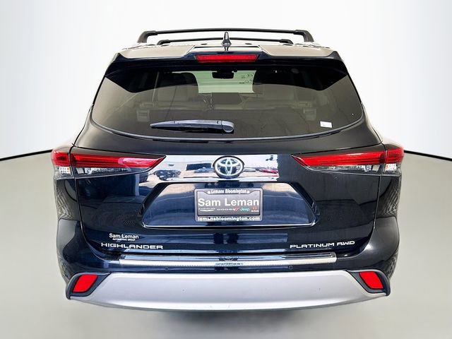Used 2021 Toyota Highlander Platinum image 6