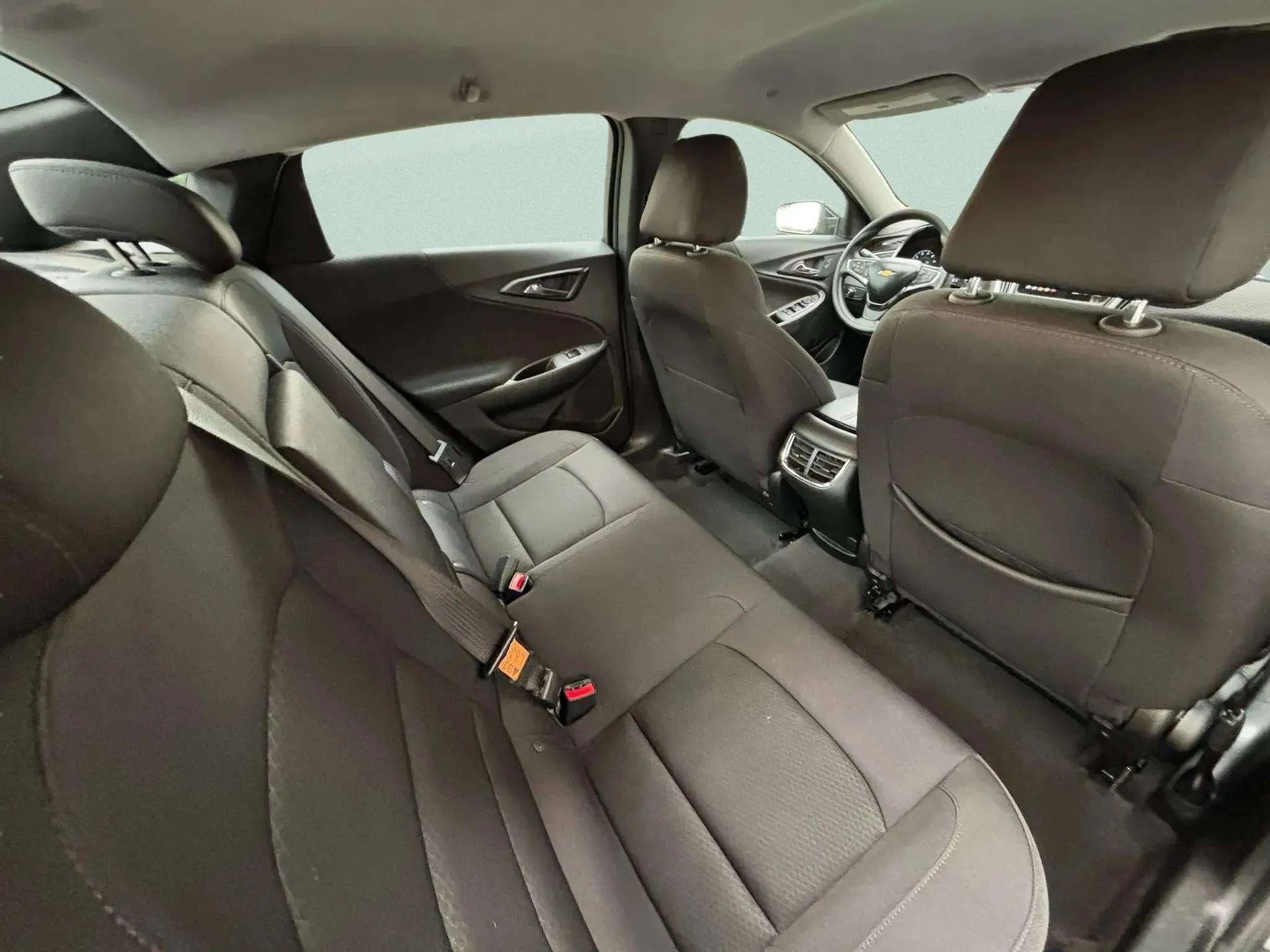 Used 2023 Chevrolet Malibu LT image 12