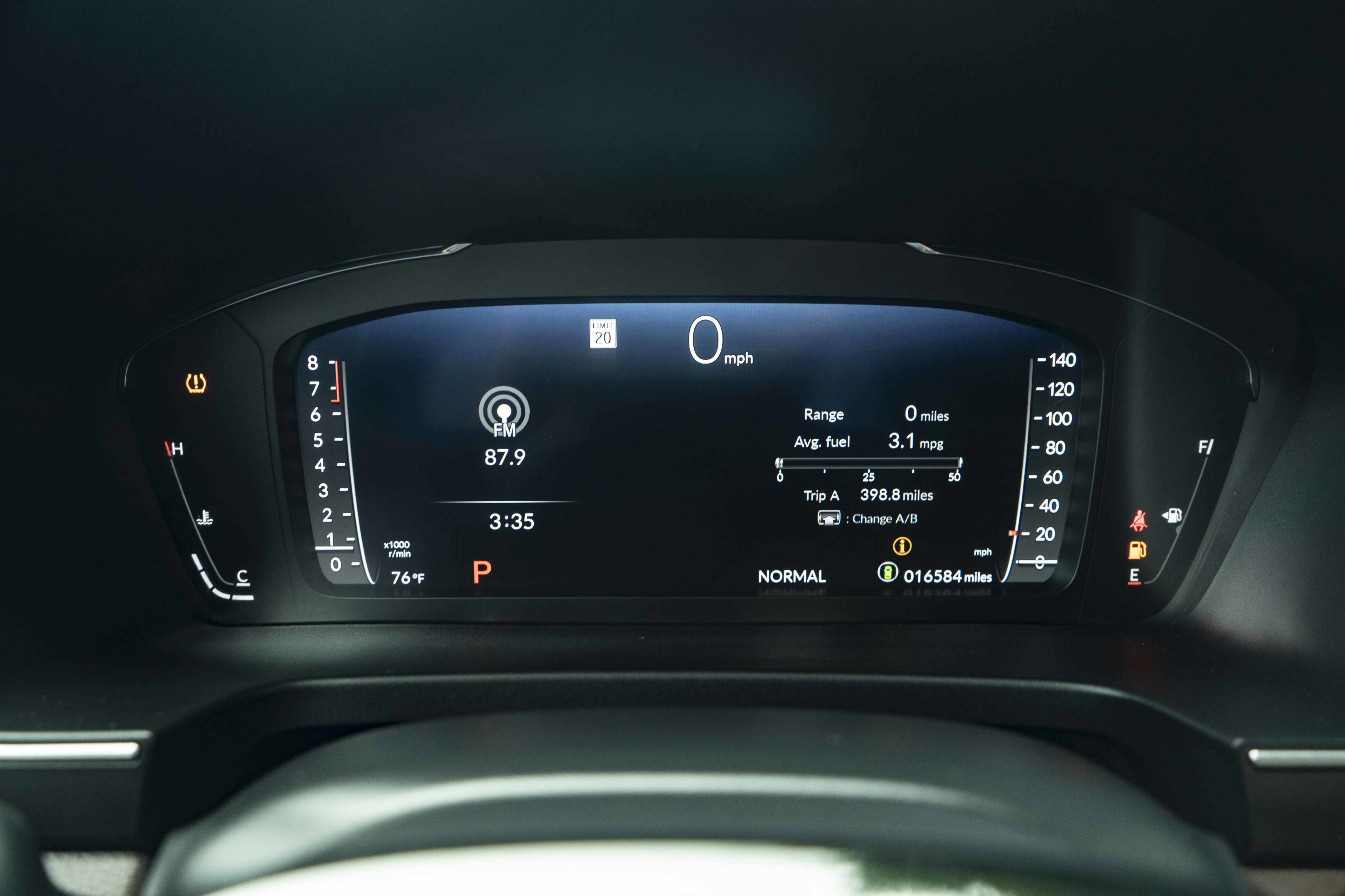 Certified 2025 Honda Pilot Elite image 23