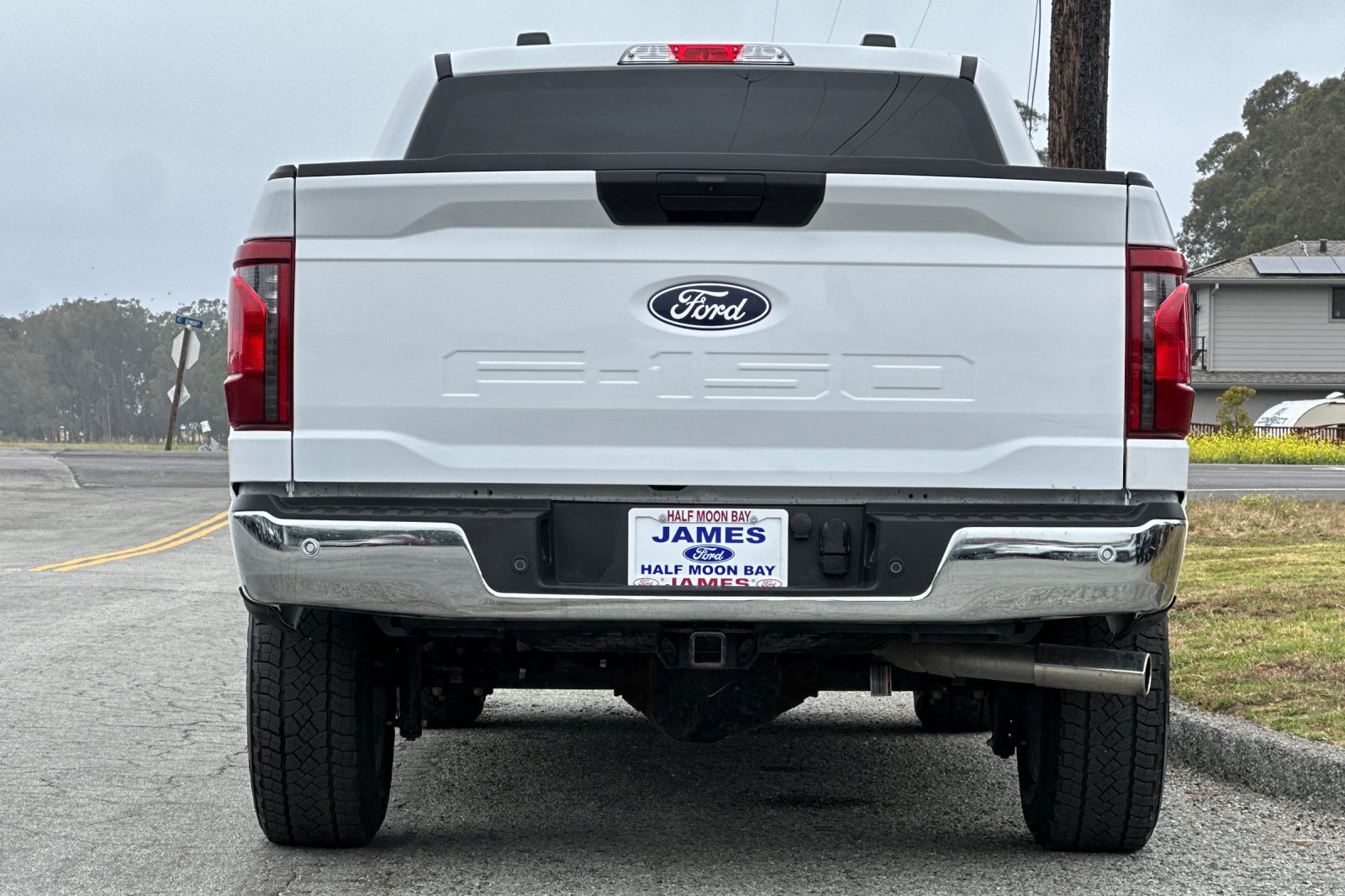 Used 2025 Ford F150 XLT w/ Equipment Group 301A Standard AWD/4WD image 4
