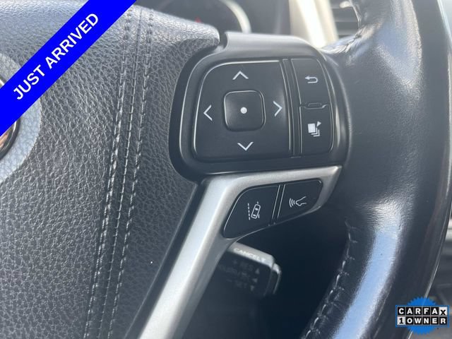Used 2017 Toyota Highlander SE FWD image 31
