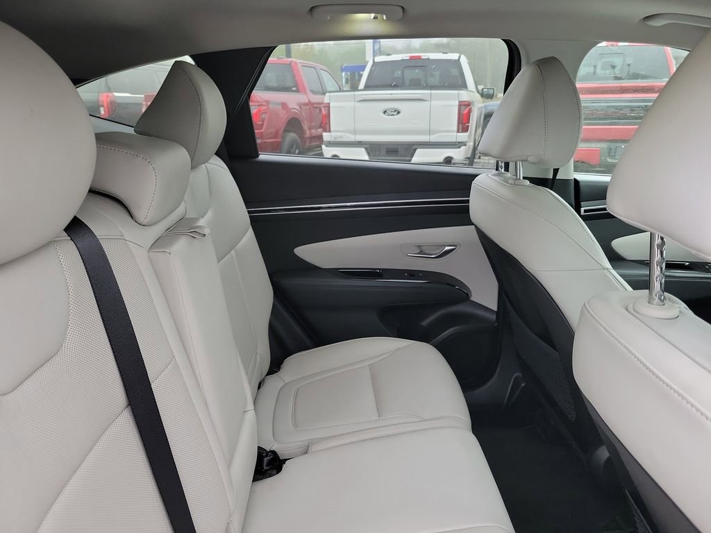 Used 2022 Hyundai Tucson Limited w/ Cargo Package image 33