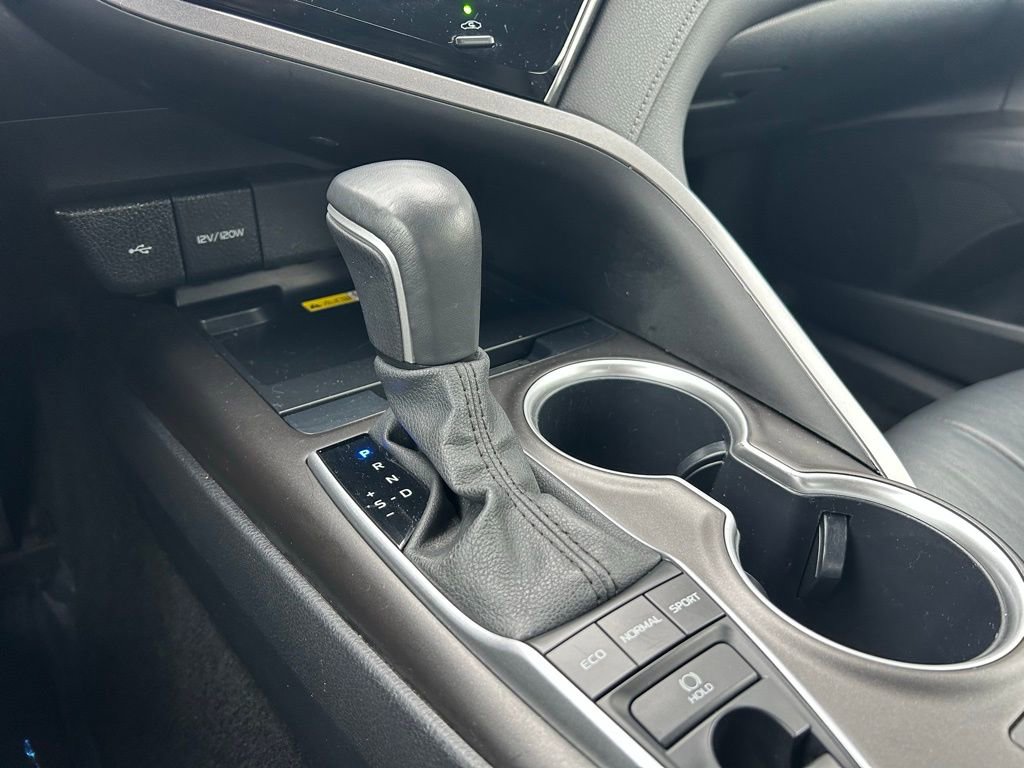 Certified 2024 Toyota Camry XLE w/ Cold Weather Package FWD image 19