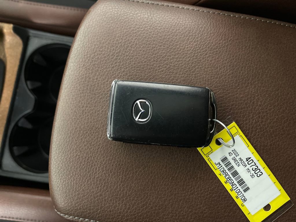 Used 2022 MAZDA MX-30 Electric w/ Premium Plus Pkg image 26